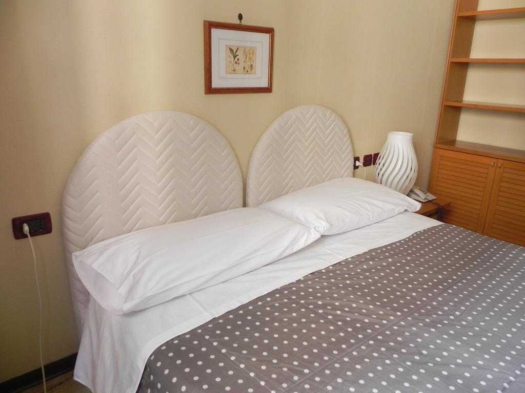 פלרמו Torreata Hotel & Residence מראה חיצוני תמונה